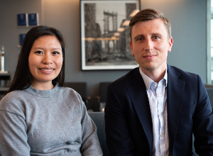 Bilde av 2 ansatte fra Pareto og BDO i Oslo