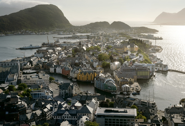 Oversiktsbilde av Ålesund