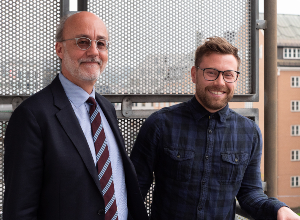 Bilde av 2 ansatte fra Akershus Fylkeskommune og BDO i Oslo